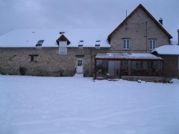 Vila Au Jardin Fleuri Vauxaillon Exteriér fotografie