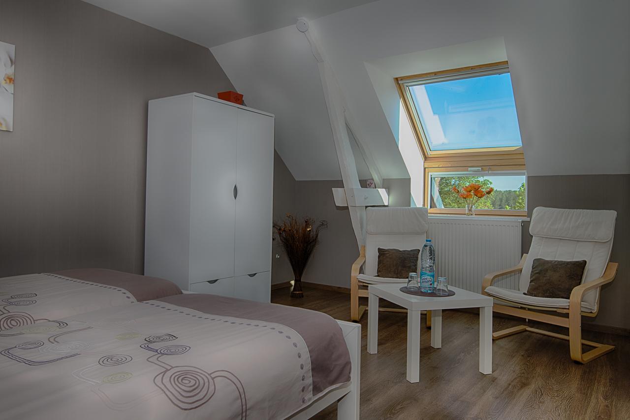 Vila Au Jardin Fleuri Vauxaillon Exteriér fotografie